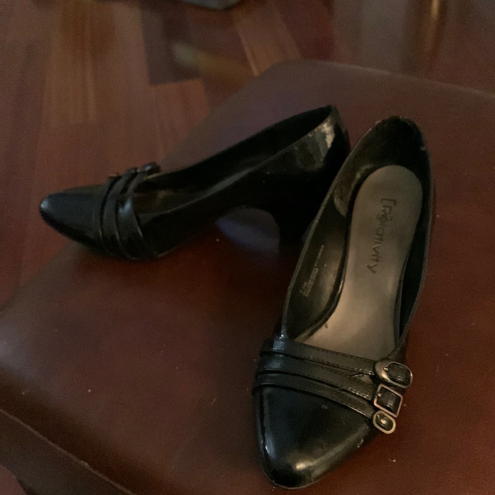 Black Relativity heels